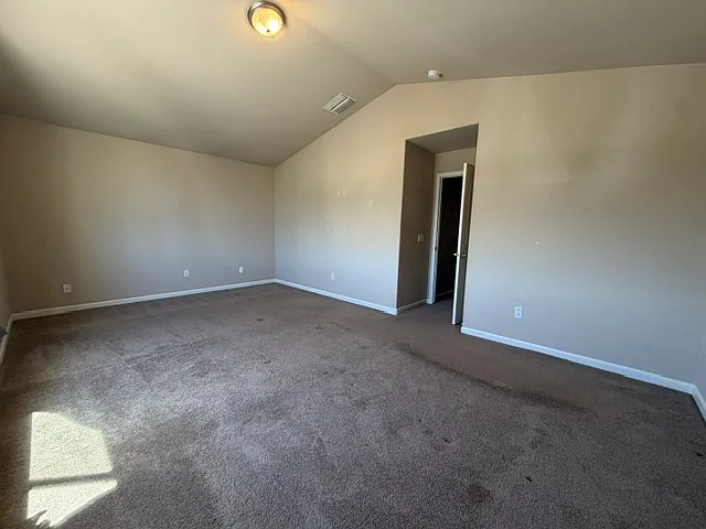 9640 Richlyn Way — Photo 18