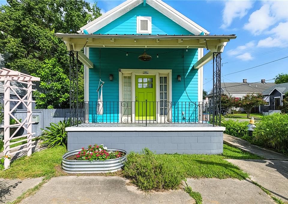 1st image of 1841 Rosiere St
