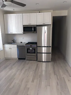 Rented by Newcastle Realty Services | media 7