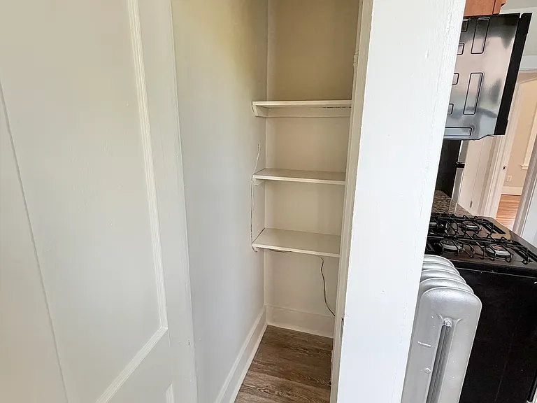 213 Winthrop St #3 — Photo 6