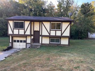 411 Mount Nebo Rd, Cleves, OH 45002
