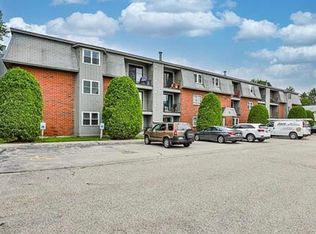 5 Blackstone Dr APT 9, Nashua, NH 03063