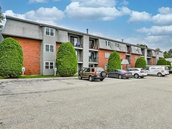 5 Blackstone Dr APT 9, Nashua, NH 03063