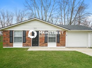 5414 Robinwood Rd, Louisville, KY 40218