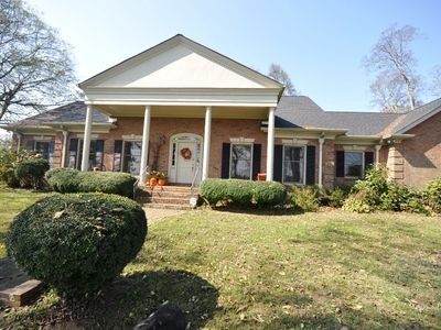 321 Rock Springs Rd, Castalian Springs, TN, 37031