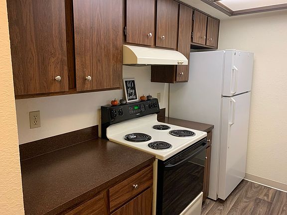 2nd image of 500 NE 70th St APT 306