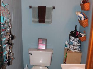 7 Cedar Ln, Simpsonville, SC 29388