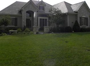 9011 Vista Dr, Lenexa, KS 66220