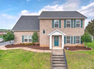 122 Azalea Rdg, Johnson City, TN 37601