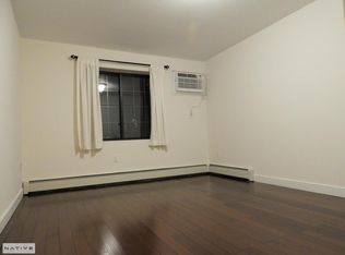 205 Huron St APT 2B, Brooklyn, NY 11222