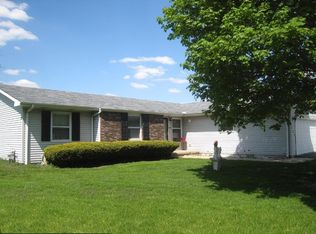 204 Foxwell Ct, Champaign, IL