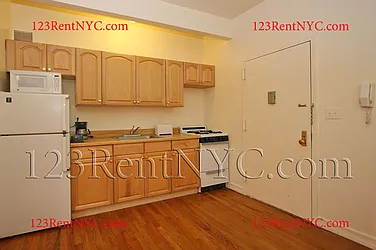 Rented by 123RentNYC.com