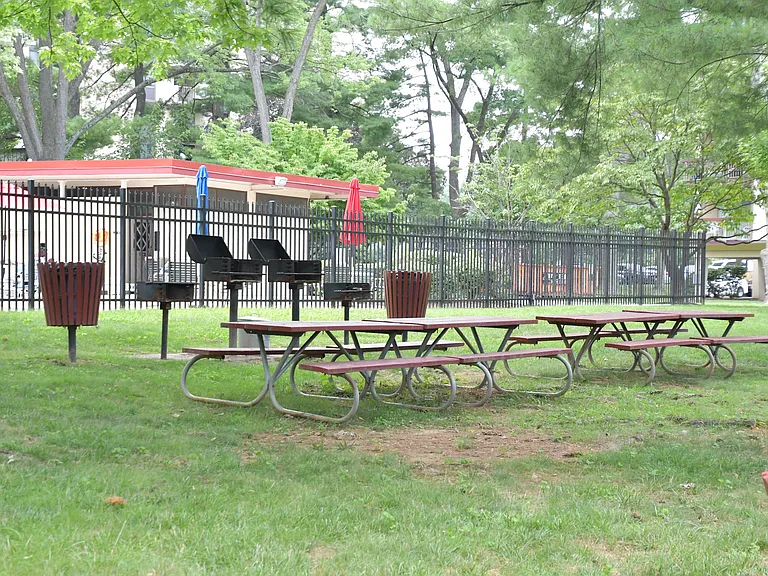 10300 Westlake Dr #301 — Photo 34