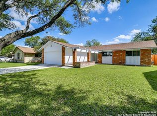 6407 Stable Dr, San Antonio, TX 78240