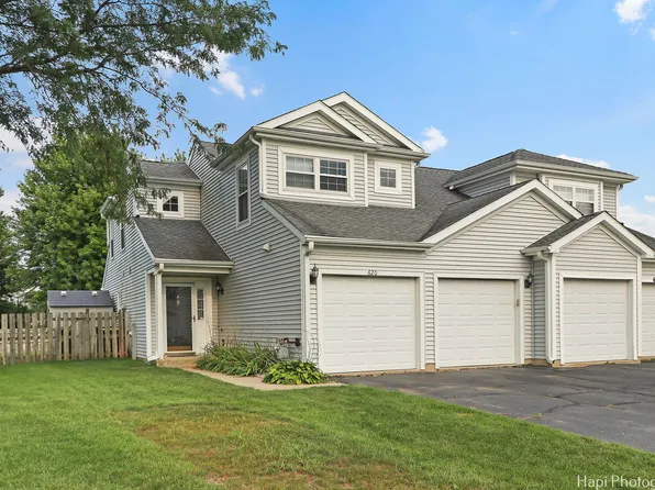 620 S Annandale Dr #620, Lake In The Hills, IL 60156