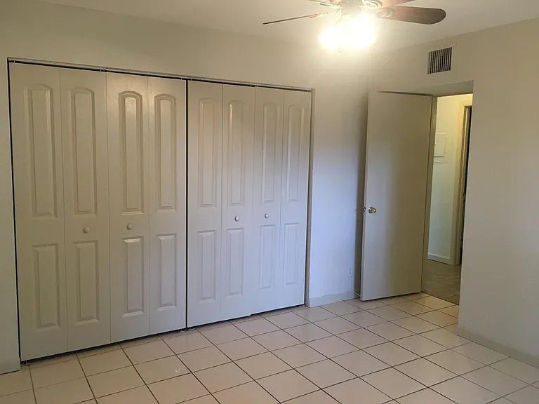 301 SW 12th Ct #2 — Photo 10