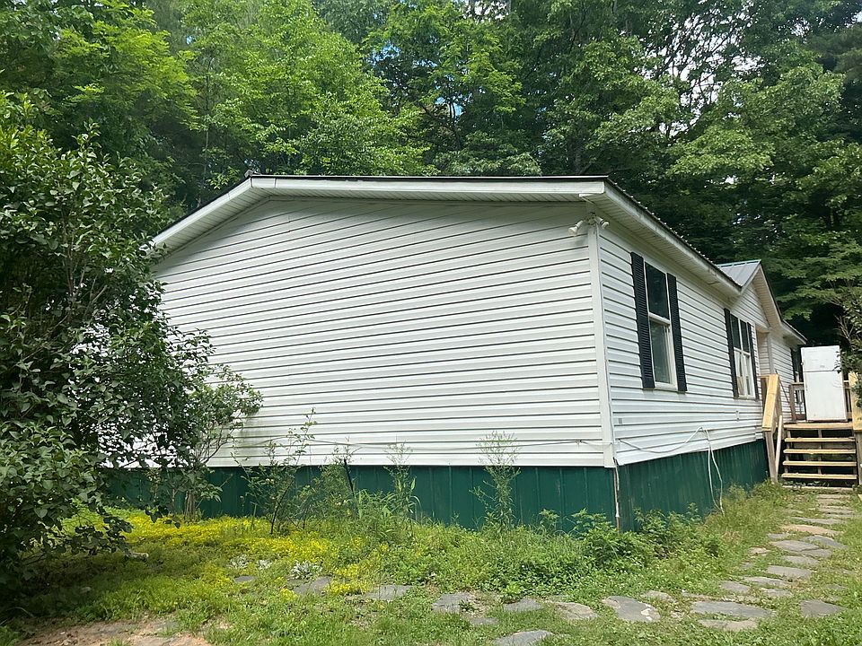 1st image of 226 Valley Ln #226