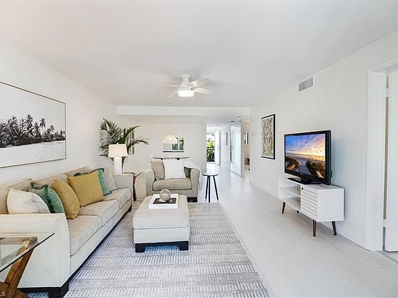 3rd image of 4200 Belair LN #209
