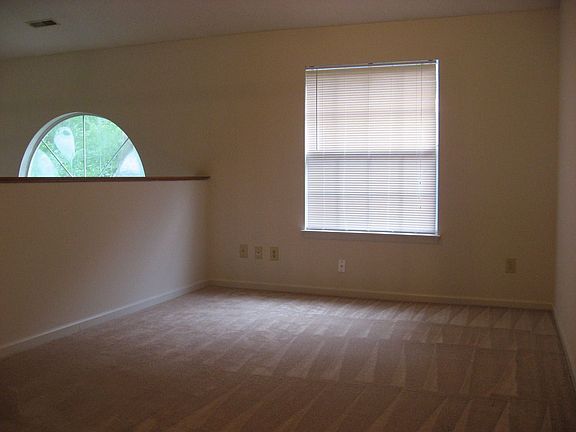 Bonus Loft Space Upstairs