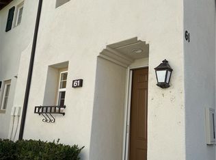 61 Olivehurst, Irvine, CA 92602