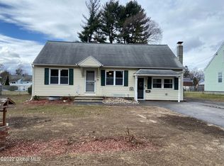 1018 Dudley Rd, Schenectady, NY 12303