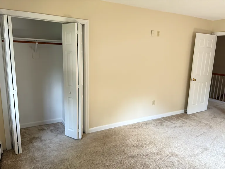 7 Oak St #5 — Photo 21