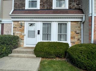1975 Haddam Pl, Hoffman Estates, IL 60169
