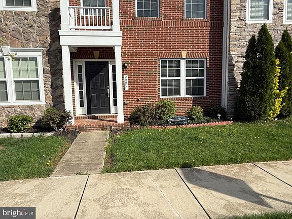 2nd image of 25680 Pleasant Valley Rd