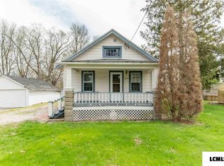 886 S State St, Lincoln, IL 62656