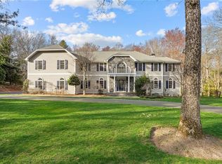 20 Bailey Blvd, East Greenwich, RI 02818
