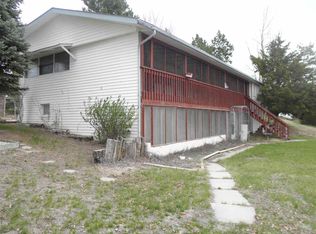 32 Petersons #2, Lewellen, NE 69147