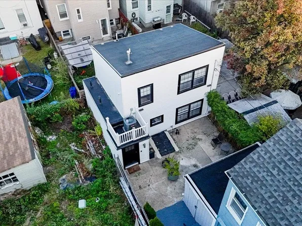 305 Sherman Avenue image 19 of 48