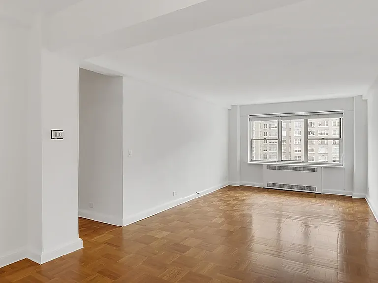 300 E 57th St #17G — Photo 1