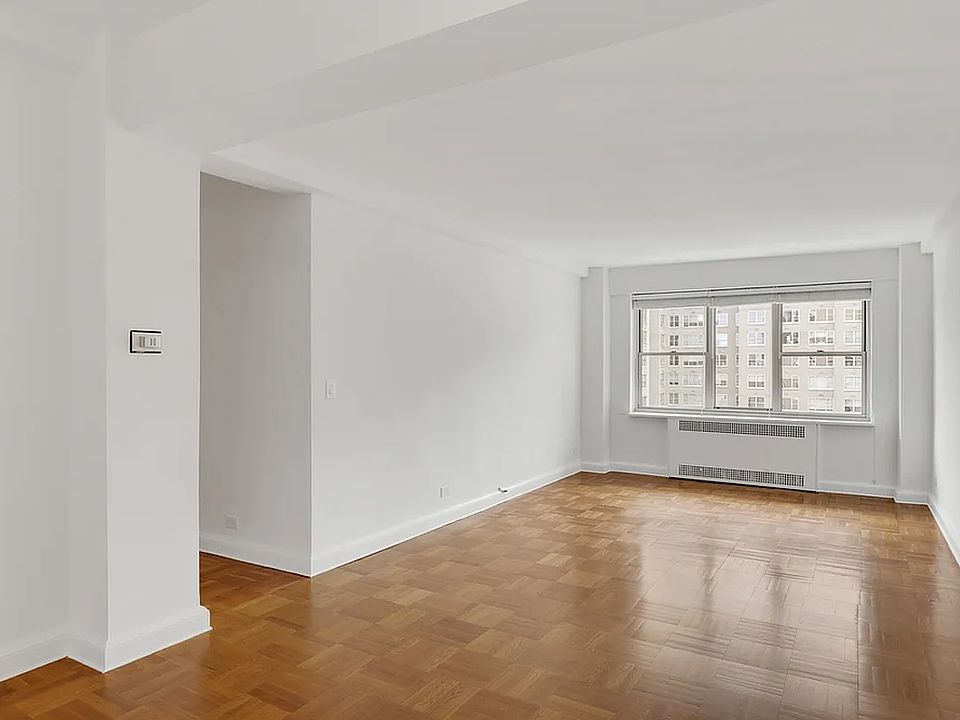1st image of 300 E 57th St APT 17G