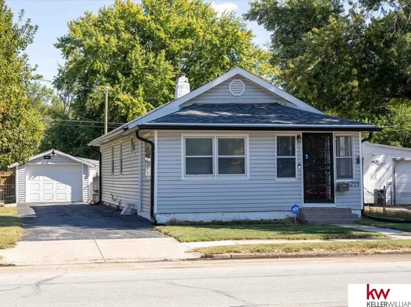 4719 N 16th St, Omaha, NE 68110