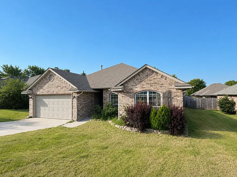 14358 Redvine Rd — Photo 2