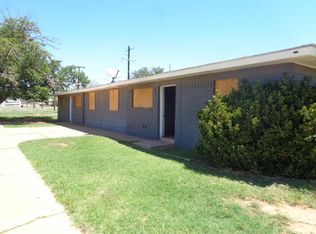 2805 E 2nd St, Lubbock, TX 79403