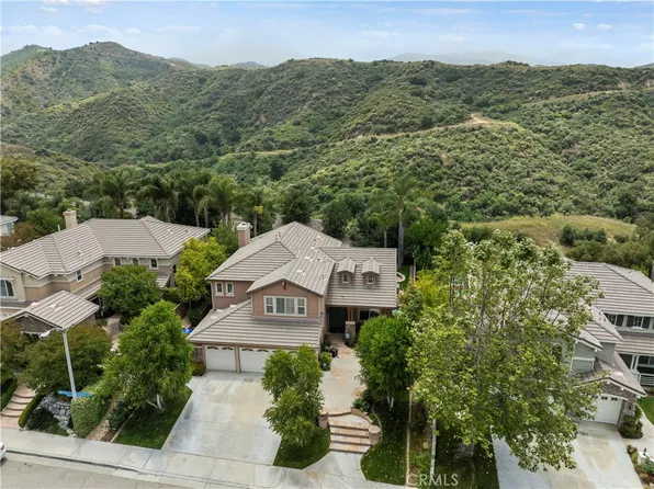 26301 Cardinal Dr, Santa Clarita, CA 91387
