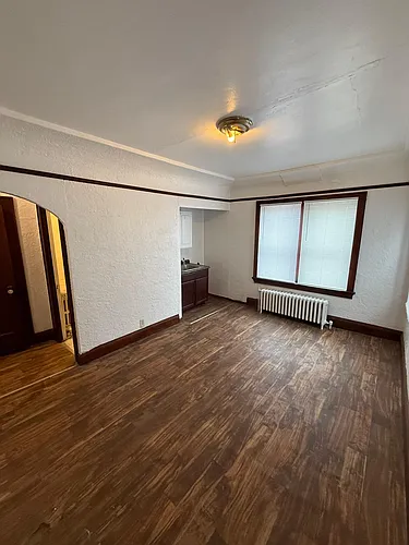 1242 W Highland Ave #11 Photo 1