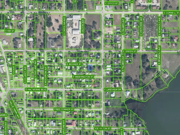 318 E Booker St, Avon Park, FL 33825