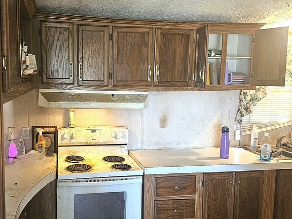 4th image of 275 Byrd Cir