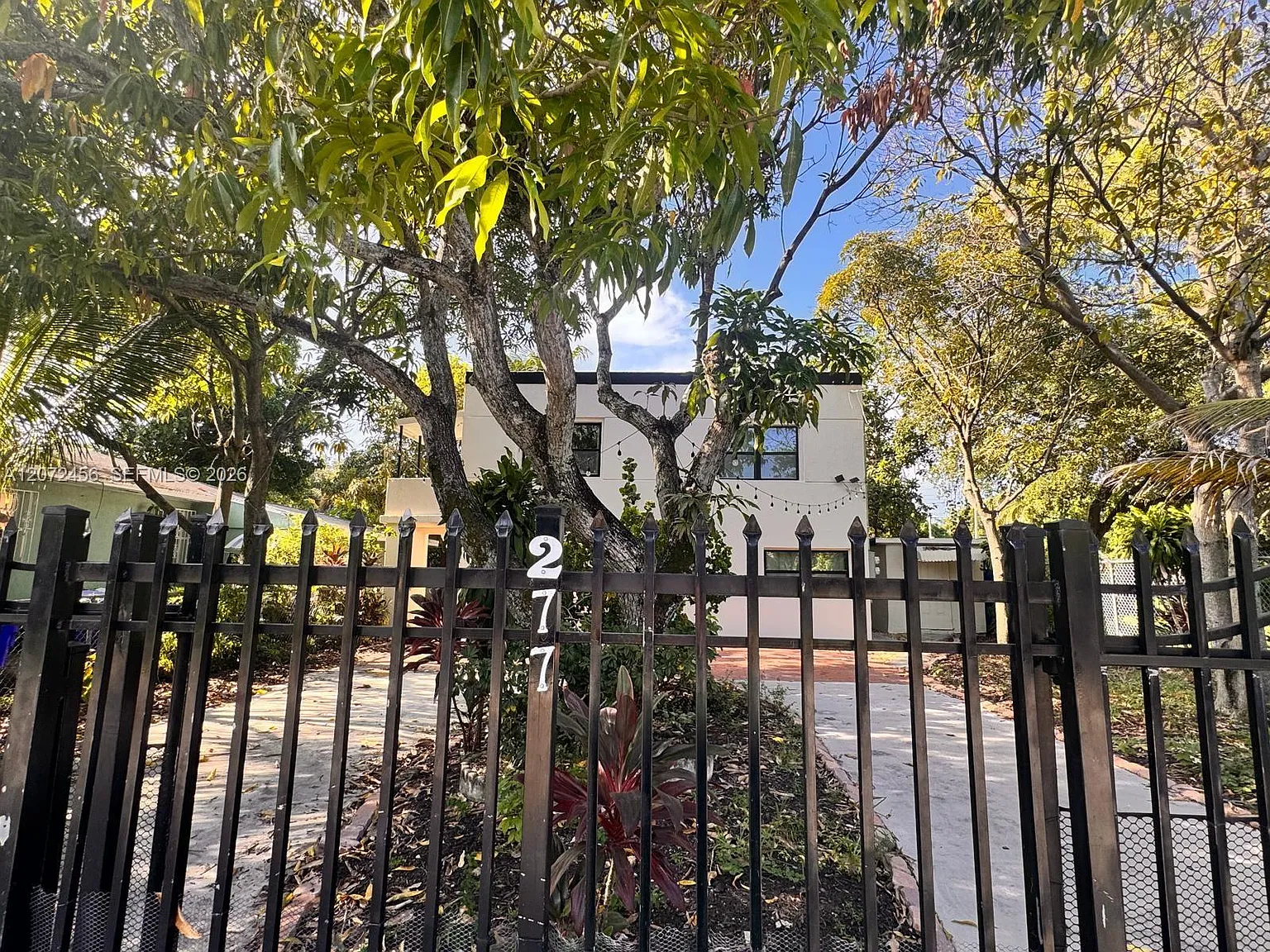 Rosedale — Photo 2