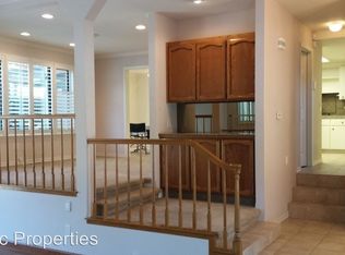 9247 Lakewood Dr, Windsor, CA 95492