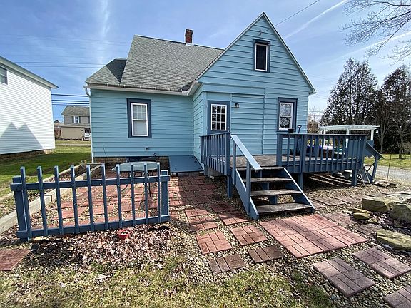 4th image of this home