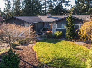 12416 Rainier Dr, Burlington, WA 98233