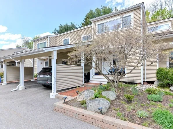 144 Pleasant St APT 20, East Walpole, MA 02032