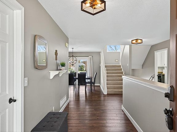 5th image of 10349 Karston Ct NE
