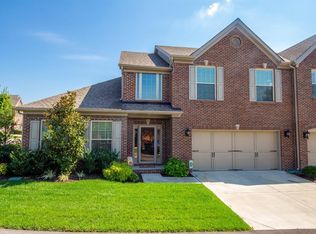 612 Durning Rd, Lexington, KY 40509