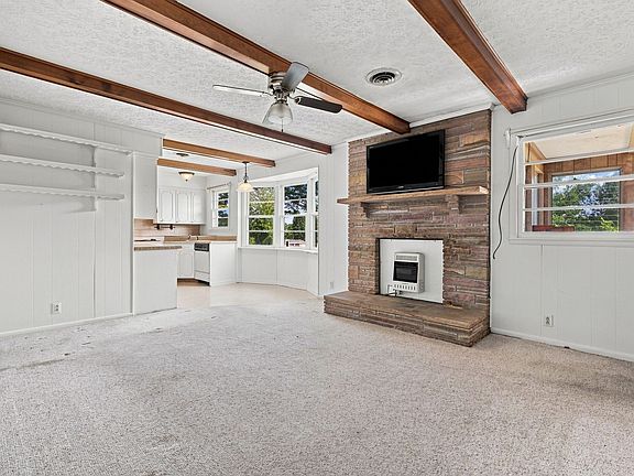 5th image of 13936 Betts Rd