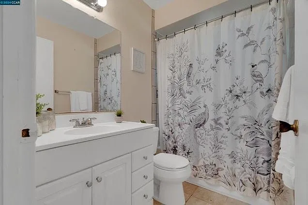 2243 Minaret Dr — Photo 10